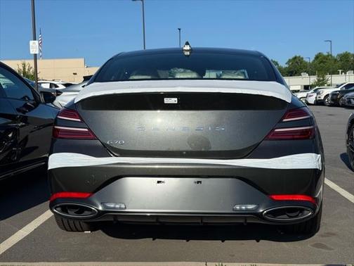 2026 Genesis G70 2.5T RWD