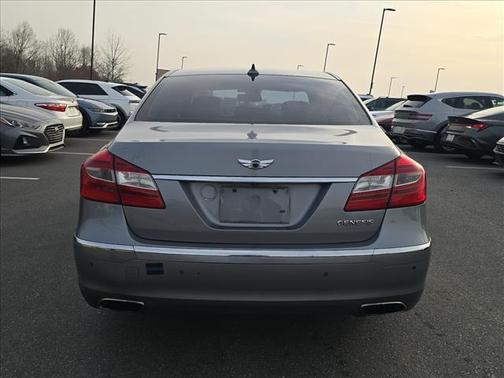 2014 Hyundai Genesis 3.8