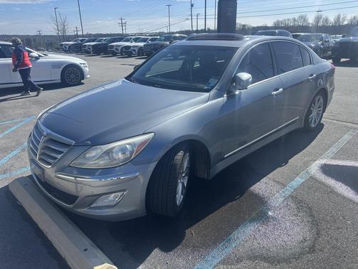 2014 Hyundai Genesis 3.8