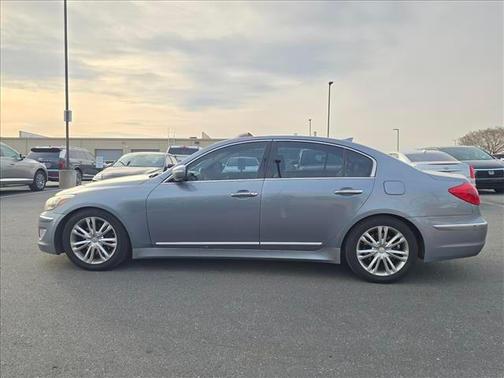 2014 Hyundai Genesis 3.8