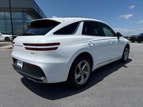 2026 Genesis GV70 2.5T Select