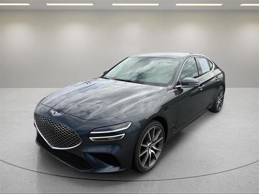 2023 Genesis G70 2.0T AWD
