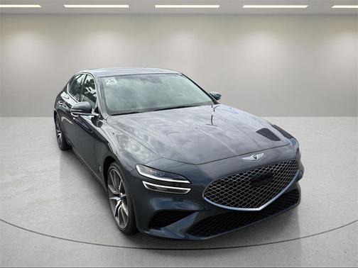 2023 Genesis G70 2.0T AWD
