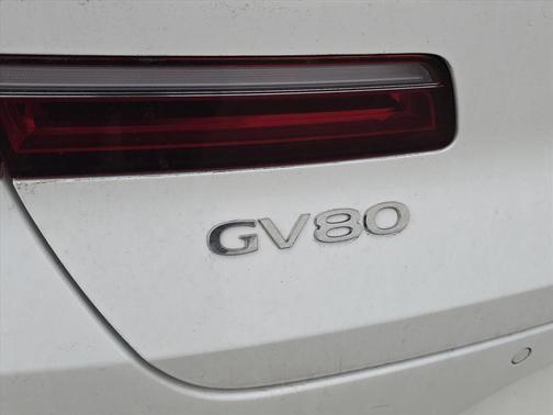 2025 Genesis GV80 2.5T