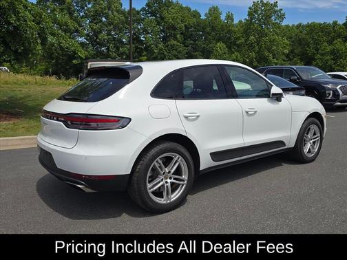 White 2021 Porsche Macan Macan