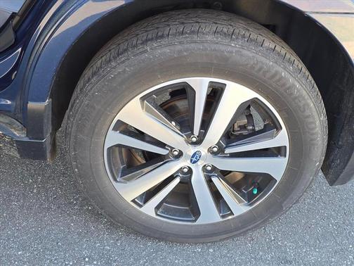 Abyss Blue Pearl 2019 Subaru Outback 2.5i Limited