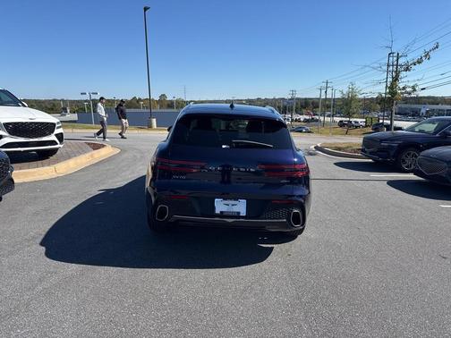 2025 Genesis GV70 2.5T AWD