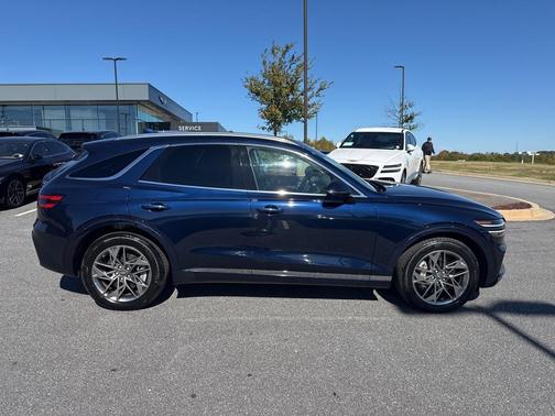 2025 Genesis GV70 2.5T AWD