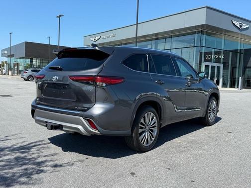 2020 Toyota Highlander Platinum
