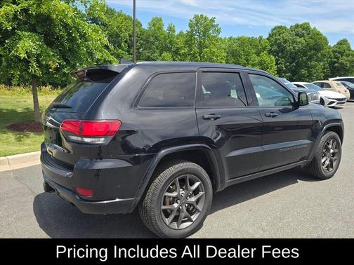 Diamond Black Crystal Pearlcoat 2021 Jeep Grand Cherokee 80th Anniversary 4x4