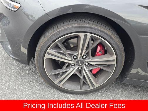Makalu Gray 2025 Genesis G70 2.5T AWD