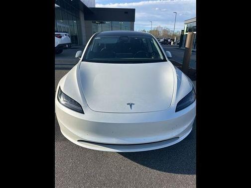 Pearl White 2025 Tesla Model 3 Long Range