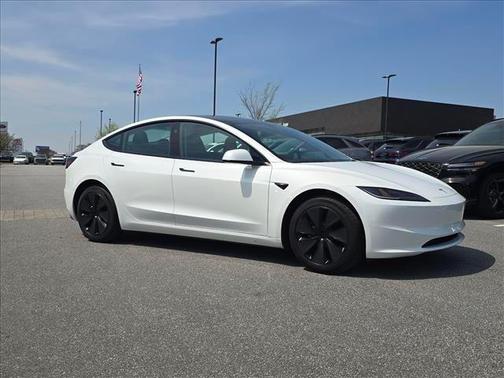 Pearl White 2025 Tesla Model 3 Long Range