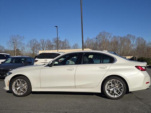 2025 BMW 330 330i