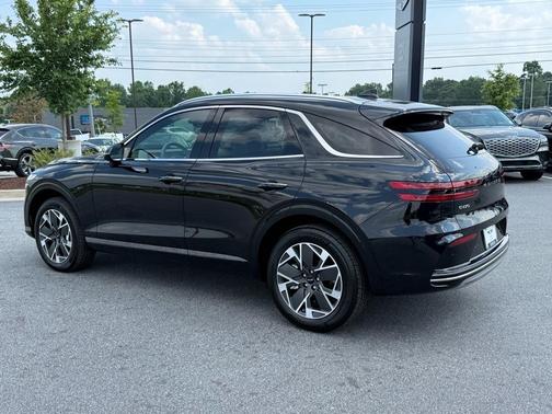 2026 Genesis Electrified GV70 Standard