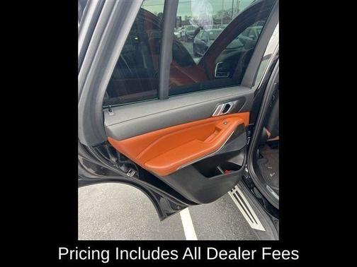 Black Sapphire Metallic 2022 BMW X5 xDrive40i