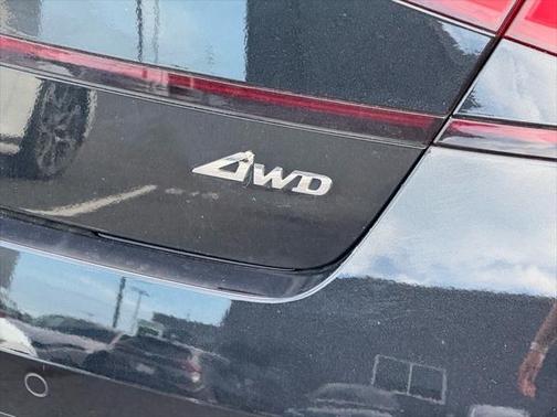 2024 Genesis G90 3.5T e-SC AWD