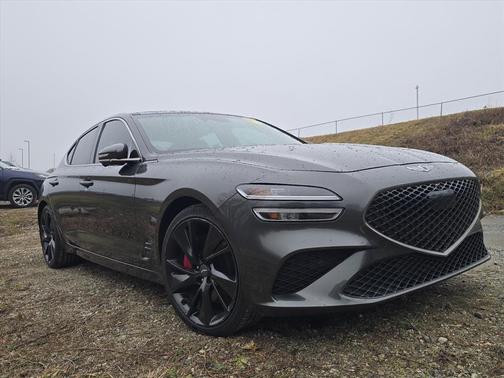 2023 Genesis G70 3.3T RWD