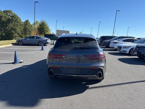 2022 Genesis GV70 2.5T AWD