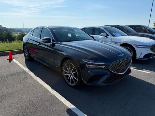 2025 Genesis G70 2.5T RWD