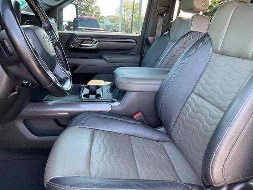 Slate Gray Metallic 2024 Chevrolet Silverado 2500 4WD Crew Cab Standard Bed ZR2
