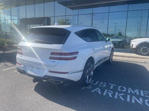 Uyuni White 2024 Genesis GV80 3.5T