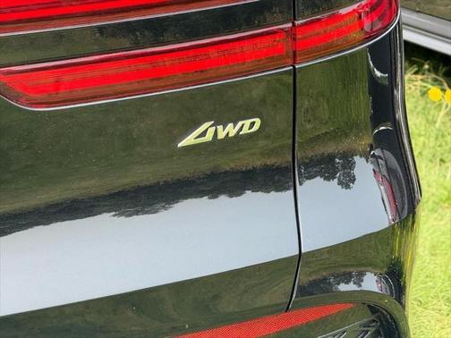 2023 Genesis GV70 2.5T AWD