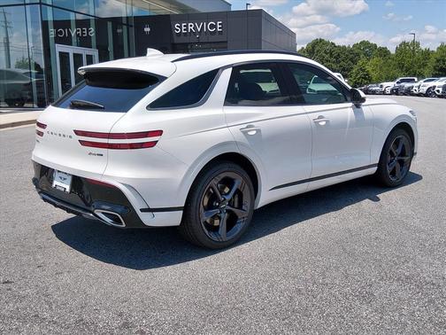 Uyuni White 2026 Genesis GV70 3.5T Sport Prestige