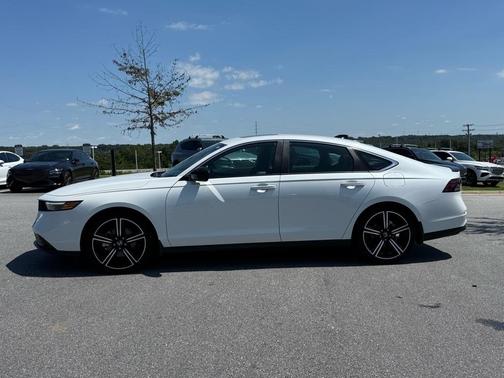 2024 Honda Accord Hybrid Base