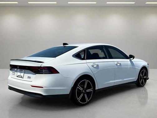 2024 Honda Accord Hybrid Base
