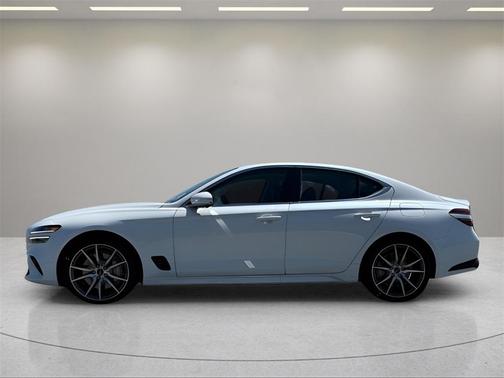 2026 Genesis G70 2.5T RWD Prestige