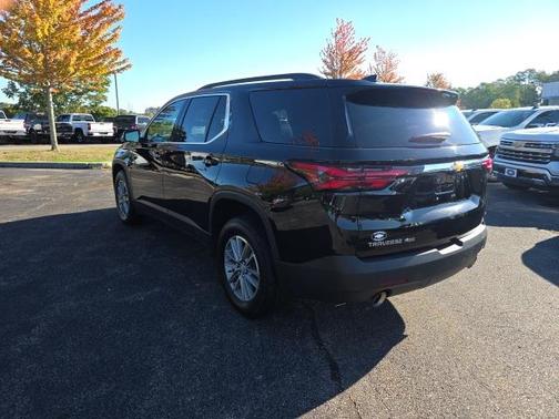 2022 Chevrolet Traverse LT Leather