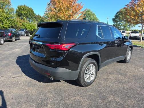 2022 Chevrolet Traverse LT Leather
