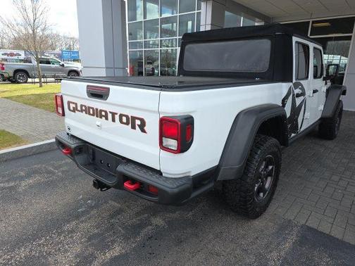 Bright White Clearcoat 2023 Jeep Gladiator Rubicon