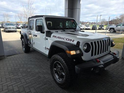 Bright White Clearcoat 2023 Jeep Gladiator Rubicon