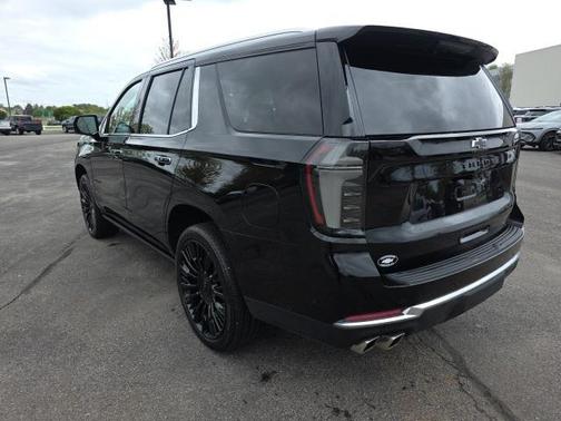 2025 Chevrolet Tahoe 4WD High Country