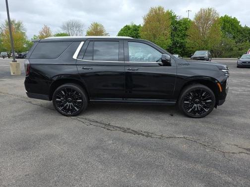 2025 Chevrolet Tahoe 4WD High Country