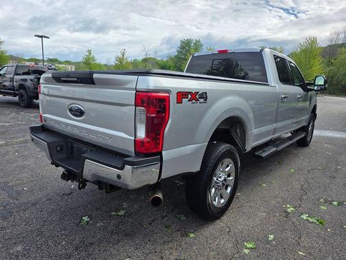 INGOT SILVER METALLIC 2019 Ford F-350 Lariat