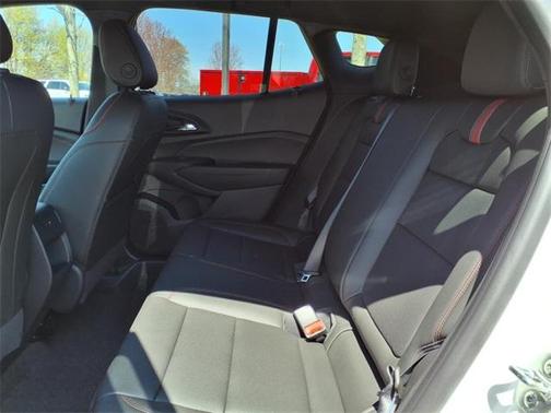 2025 Chevrolet Trax FWD 2RS