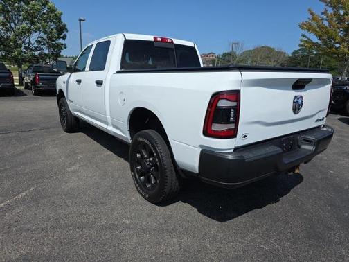 2020 RAM 2500 Tradesman Crew Cab 4X4 6'4' Box