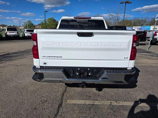 Summit White 2025 Chevrolet Silverado 1500 LT