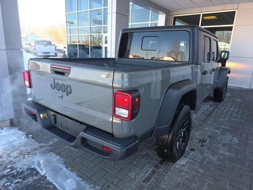 2023 Jeep Gladiator Sport S