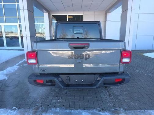 2023 Jeep Gladiator Sport S