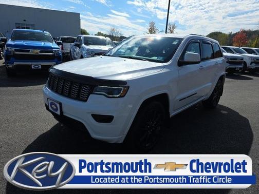 2022 Jeep Grand Cherokee Laredo