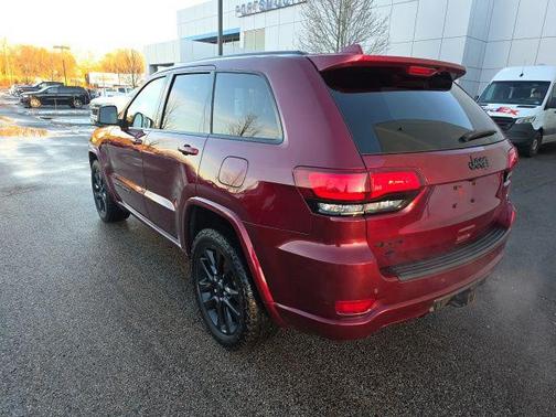 2021 Jeep Grand Cherokee Laredo
