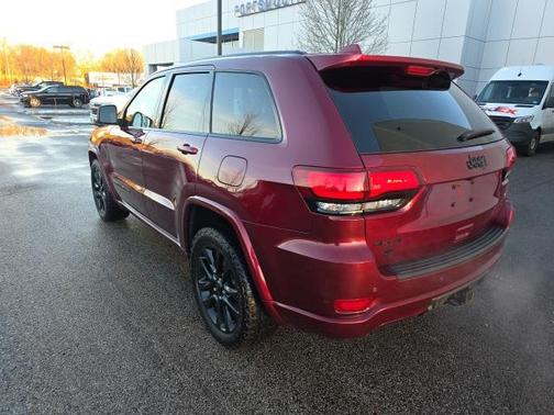 2021 Jeep Grand Cherokee Laredo
