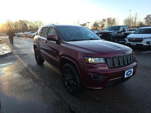 2021 Jeep Grand Cherokee Laredo