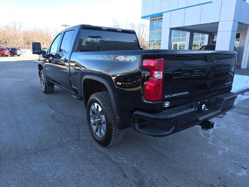 2025 Chevrolet Silverado 2500 Custom