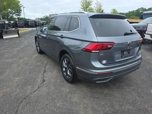 2022 Volkswagen Tiguan 2.0T SE 4MOTION
