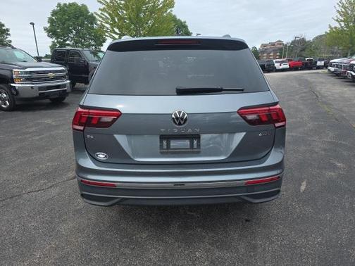 2022 Volkswagen Tiguan 2.0T SE 4MOTION